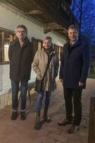v.l.: Geschäftsleiter Thomas Klement und Betriebsleiterin Silke Holzner freuten sich über den Besuch des Verbandsvorsitzenden Dr. Olaf Heinrich. 