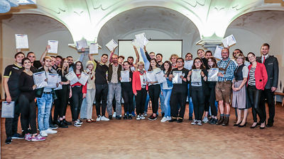 Gruppenbild der Teilnehmer der Sommeraktiversität 2019
